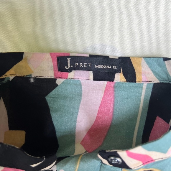 Pink and Green Bell Sleeve Resort Dress - Picture 12 of 16